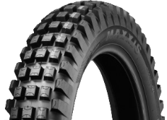 Primer plano de la banda de rodadura Maxxis M7320 4.00 R18 64 M Traseros TL