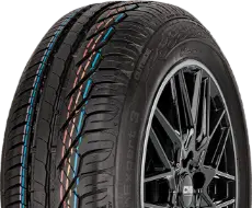 Primer plano de la banda de rodadura Uniroyal RainExpert 3