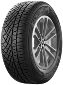 Primer plano de la banda de rodadura Michelin LATITUDE CROSS 255/70 R15 108 H