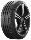 Primer plano de la banda de rodadura Michelin Pilot Sport 4 195/45 R17 85 W XL, ZR