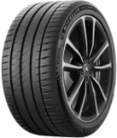 Primer plano de la banda de rodadura Michelin Pilot Sport 4 S 305/35 R20 104 Y