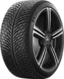 Primer plano de la banda de rodadura Michelin Pilot Alpin 5 245/35 R18 92 V XL