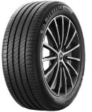 Primer plano de la banda de rodadura Michelin Primacy 4 235/50 R19 103 V XL, S1