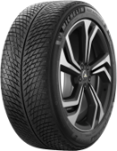 Primer plano de la banda de rodadura Michelin Pilot Alpin 5 SUV 305/35 R23 111 V XL