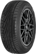 Primer plano de la banda de rodadura Toyo Proxes TR1 235/45 R18 98 W XL