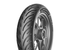 Primer plano de la banda de rodadura Michelin Road Classic 130/90 B17 68 V Traseros TL M/C
