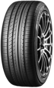 Primer plano de la banda de rodadura Yokohama Advan dB V552 225/45 R21 95 W
