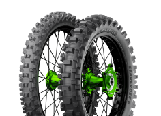 Primer plano de la banda de rodadura Michelin Starcross 6 90/100-21 57 M Delanteros TT NHS Medium Soft