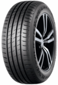Primer plano de la banda de rodadura Falken Ziex ZE320 215/60 R16 99 H XL