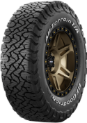 Primer plano de la banda de rodadura BFGoodrich All Terrain T/A KO3 265/70 R17 118/115 S