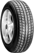 Primer plano de la banda de rodadura Roadstone EUROWIN 225/65 R16 112/110 R C