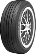 Primer plano de la banda de rodadura Nankang RX 615 215/60 R14 91 H