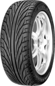 Primer plano de la banda de rodadura Kenda KR-20 205/60 R14 88 V