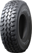 Primer plano de la banda de rodadura Nankang N889 305/70 R16 118/115 Q OWL, POR