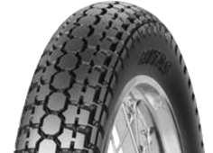 Primer plano de la banda de rodadura Mitas H-02 4.00-19 71 P Traseros TT M/C SIDE CAR