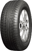 Primer plano de la banda de rodadura Evergreen EH23 195/60 R15 88 V