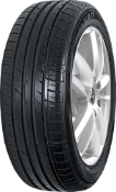 Primer plano de la banda de rodadura Falken ZE 914 245/40 R17 91 W MFS