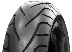 Primer plano de la banda de rodadura Michelin Commander II 240/40 R18 79 V Traseros TL M/C