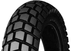 Primer plano de la banda de rodadura Dunlop K850 4.60-18 63 S Traseros TT