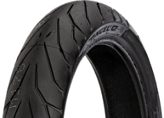 Primer plano de la banda de rodadura Pirelli ANGEL GT 150/70 R17 69 V Traseros TL M/C