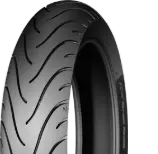 Primer plano de la banda de rodadura Michelin Pilot Street 80/80-17 46 S Delanteros/Traseros TL M/C RF